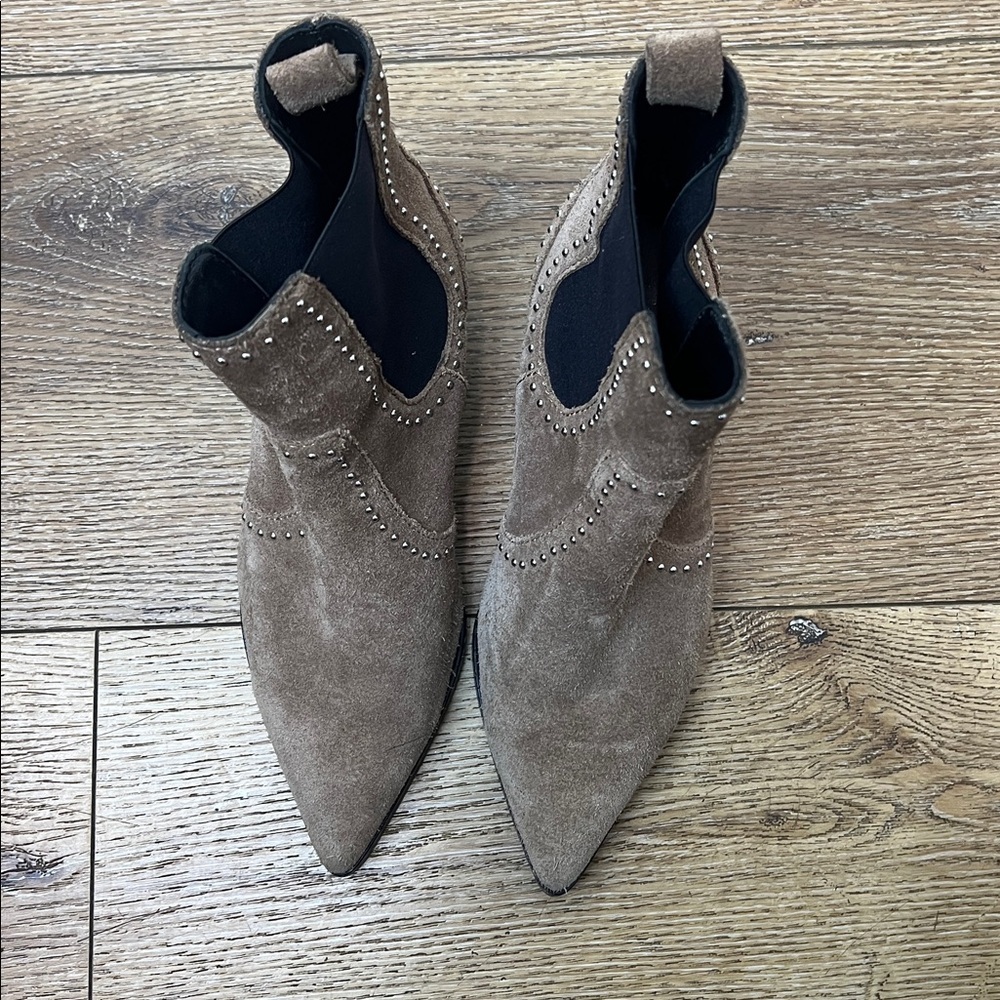 PAIGE Willa Suede Ankle Boots with Studs Size 5.5 - Picture 3 of 9